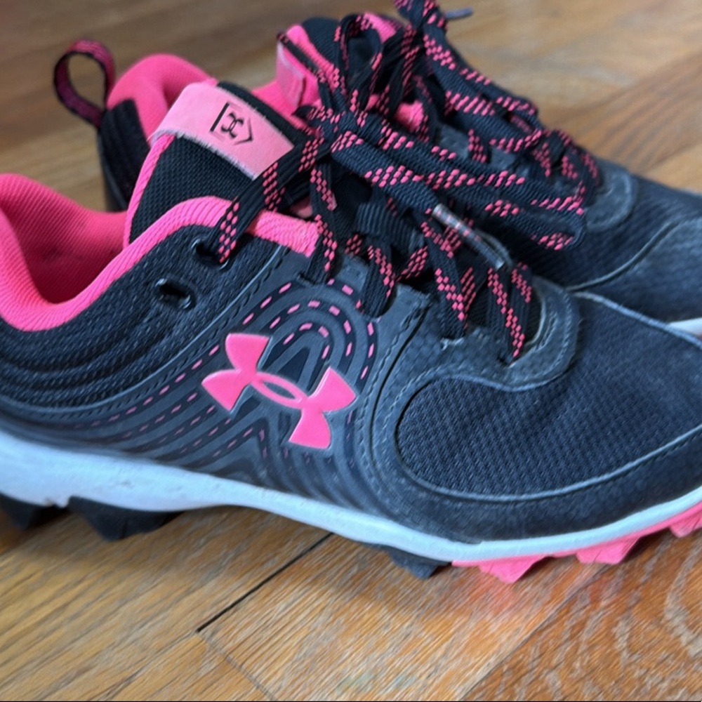 Under Armour Softball / baseball Cleats